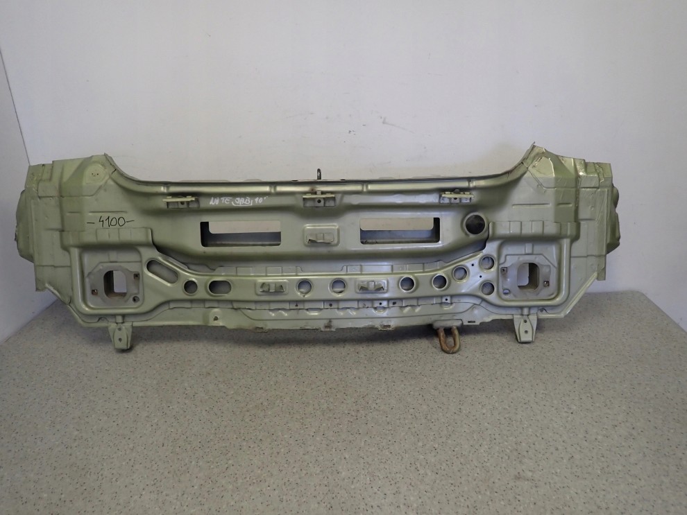 NISSAN NOTE E11 06- 11 PAS TYLNY KAROSERYJNY 1/8