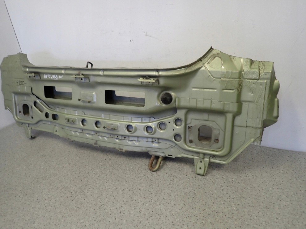 NISSAN NOTE E11 06- 11 PAS TYLNY KAROSERYJNY 2/8