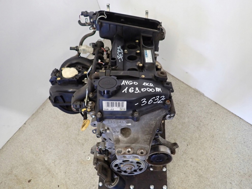 TOYOTA AYGO 05-12 1.0 i SILNIK BENZYNOWY 1KR 2/10