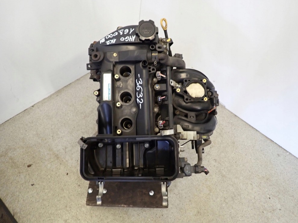 TOYOTA AYGO 05-12 1.0 i SILNIK BENZYNOWY 1KR 6/10