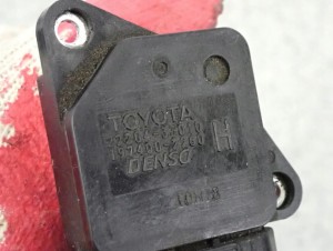 TOYOTA COROLLA E12 1.4 D4D 02-07 PRZEPŁYWOMIERZ POWIETRZA 5/5 MINIATURA