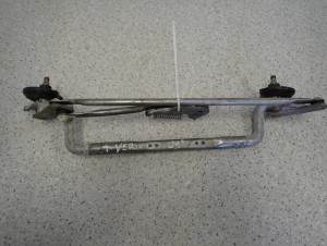 TOYOTA VERSO 09-13 MECHANIZM WYCIERACZEK PRZÓD 4/6 MINIATURA