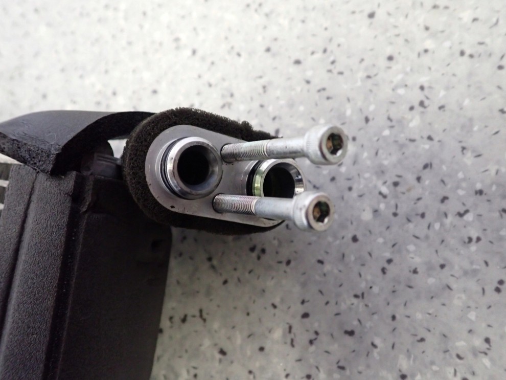 TOYOTA VERSO 09-13 PAROWNIK KLIMATYZACJI EUROPA 3/3