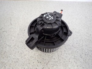 KIA RIO III 11-14 WENTYLATOR NAGRZEWNICY DMUCHAWA