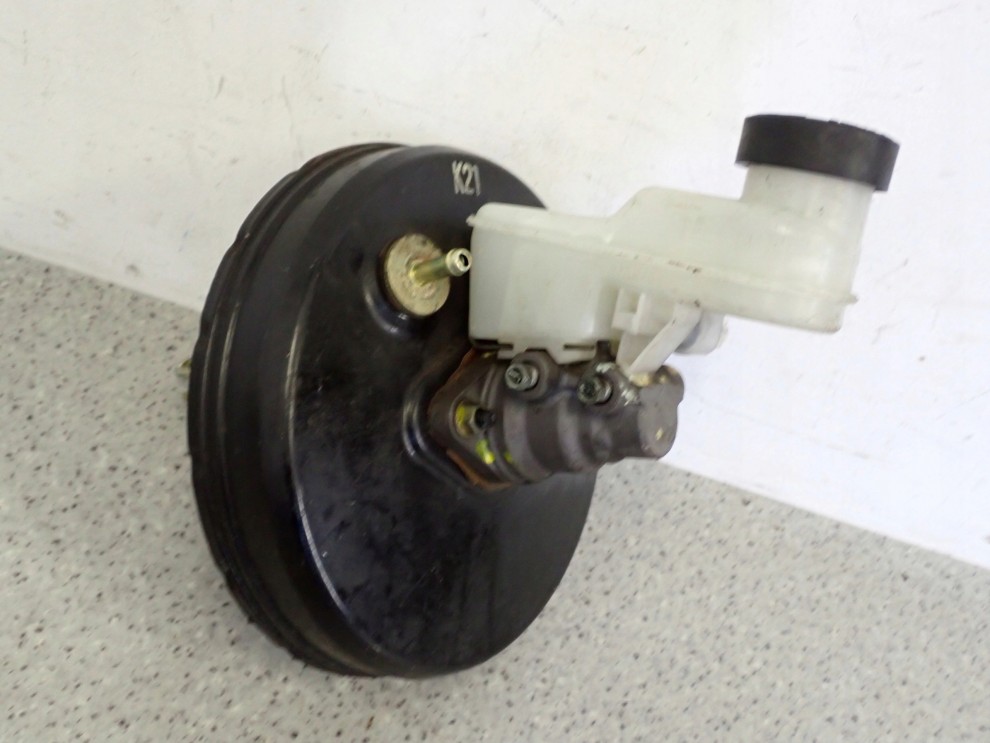 TOYOTA YARIS VERSO 99- SERWO HAMULCOWE POMPA 3/8