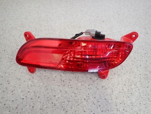 KIA RIO III 11-14 LAMPA PRZECIWMGIELNA W ZDERZAK TYLNA LEWA 2/7 MINIATURA