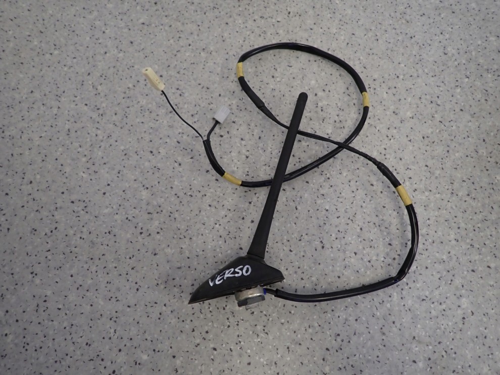 TOYOTA VERSO 09-13 ANTENA DACHOWA BAT 1/6