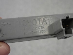 TOYOTA VERSO 09-13 LAMPKA TRZECI 3 STOP 4/4 MINIATURA