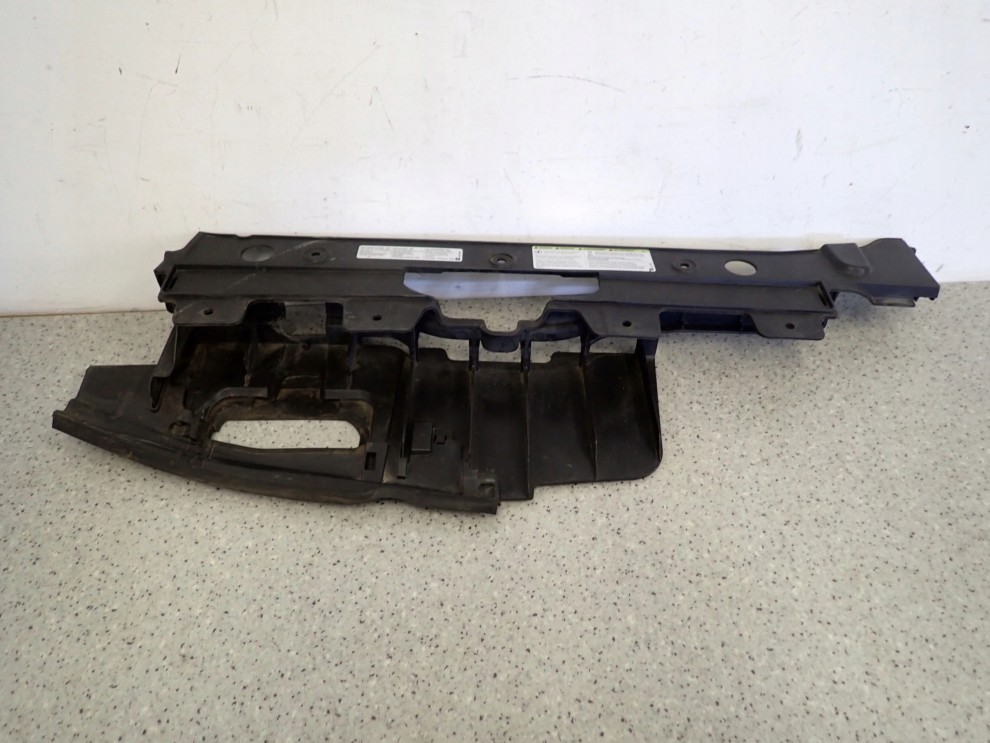 CHEVROLET CRUZE 08- OSŁONA PASA PRZEDNIEGO ZAMKA MASKI 1/2