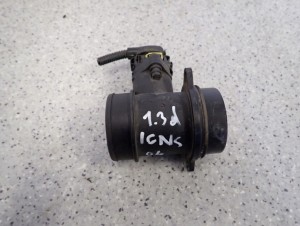 SUZUKI IGNIS 1.3 DDIS 04- PRZEPŁYWOMIERZ POWIETRZA