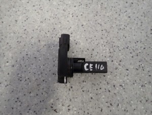 TOYOTA COROLLA E11 2.0 D4D 97-01 PRZEPŁYWOMIERZ POWIETRZA