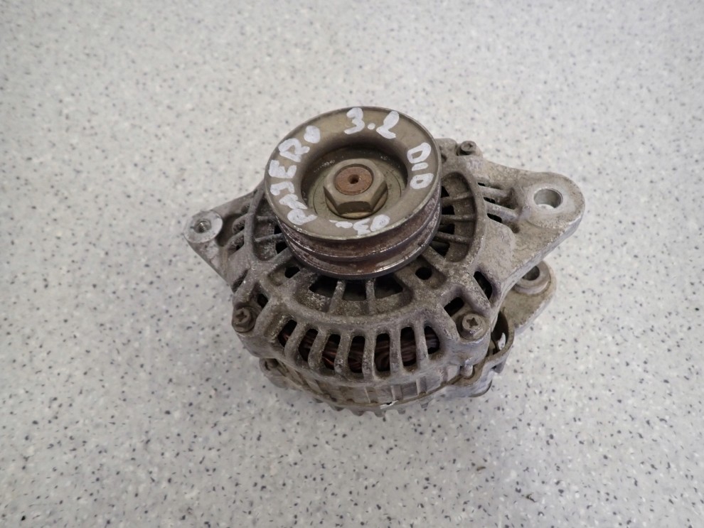 MITSUBISHI PAJERO III 00-06 3.2 DiD ALTERNATOR 2/9