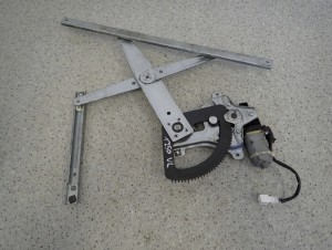 CHEVROLET AVEO T250 07- PODNOŚNIK SZYBY PRZEDNI LEWY