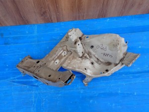 SUZUKI ALTO NISSAN PIXO 5d 09-14 PODŁUŻNICA LEWA 3/5 MINIATURA