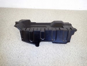 SUZUKI SWIFT MK6 1.3 04- KIEROWNICA POWIETRZA OSŁONA PLASTIK PASA PRZÓD 2/4 MINIATURA