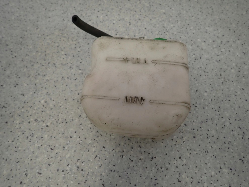 SUZUKI ALTO NISSAN PIXO 09- ZBIORNICZEK WYRÓWNAWCZY 3/7