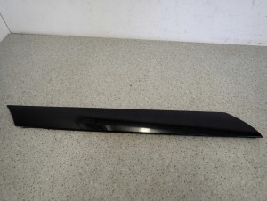 KIA SOUL 09-11 LISTWA SZYBY DRZWI PRZEDNIA LEWA