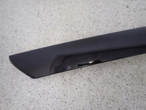 KIA SOUL 09-11 LISTWA SZYBY DRZWI PRZEDNIA LEWA 3/8 MINIATURA