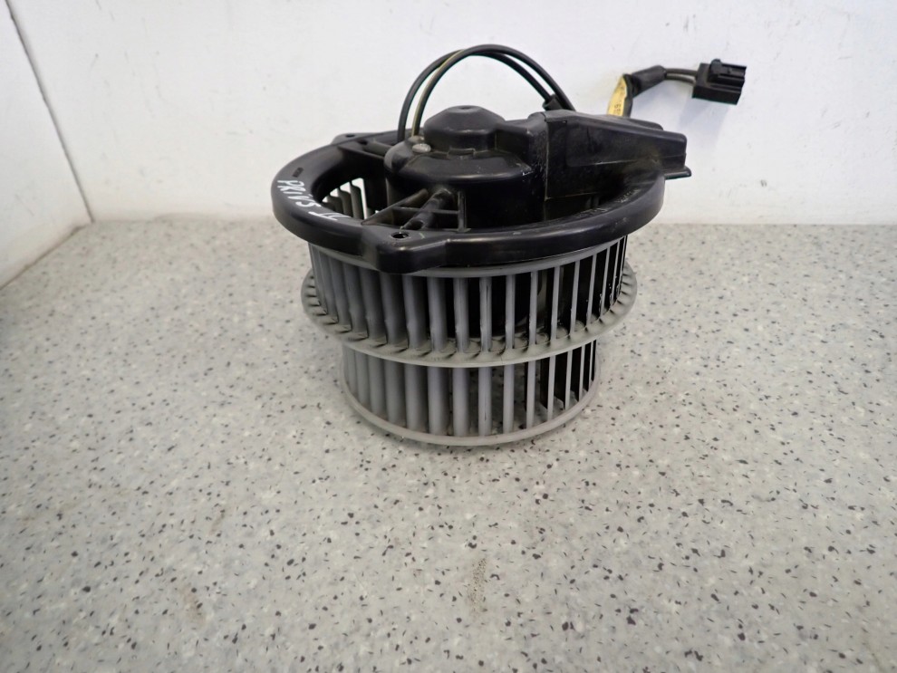 TOYOTA PRIUS II 03-09 WENTYLATOR NAGRZEWNICY DMUCHAWA 1/8