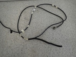 TOYOTA AYGO 05- ANTENA DACHOWA BAT PRZEWÓD 4/6 MINIATURA