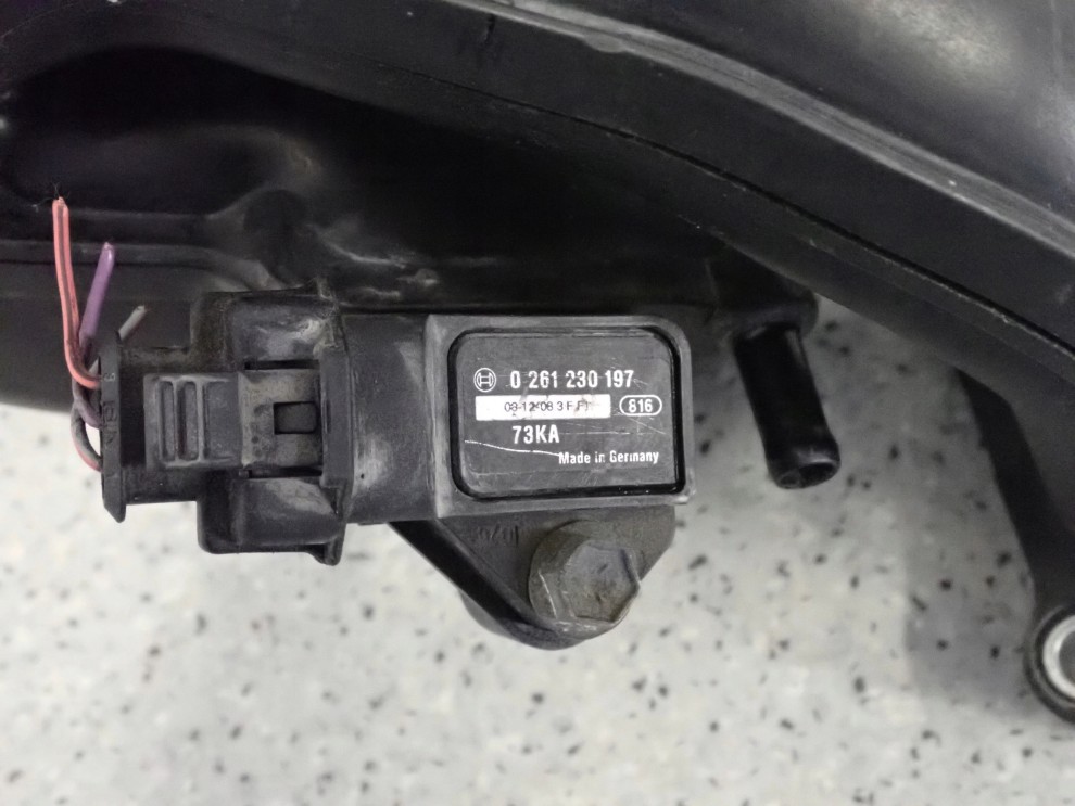 SUZUKI SPLASH 1.0i 08- KOLEKTOR SSĄCY 4/8