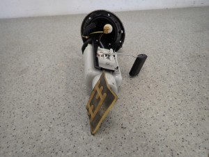 HYUNDAI SONATA 2.0i 05-09 POMPA PALIWA W ZBIORNIK 2/5 MINIATURA