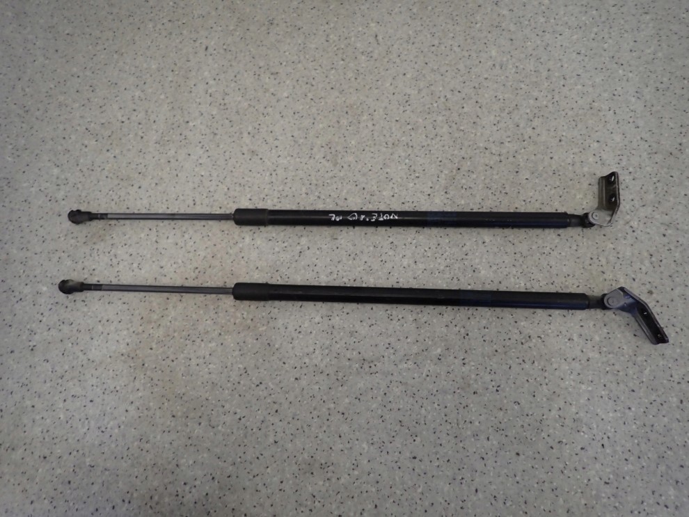 NISSAN NOTE E11 06-12 SIŁOWNIKI KLAPY BAGAŻNIKA KOMPLET 5/6