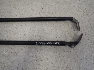 NISSAN NOTE E11 06-12 SIŁOWNIKI KLAPY BAGAŻNIKA KOMPLET 3/6 MINIATURA