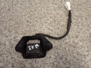 NISSAN PRIMERA P12 KOMBI HB 02- KAMERA COFANIA TYLNA