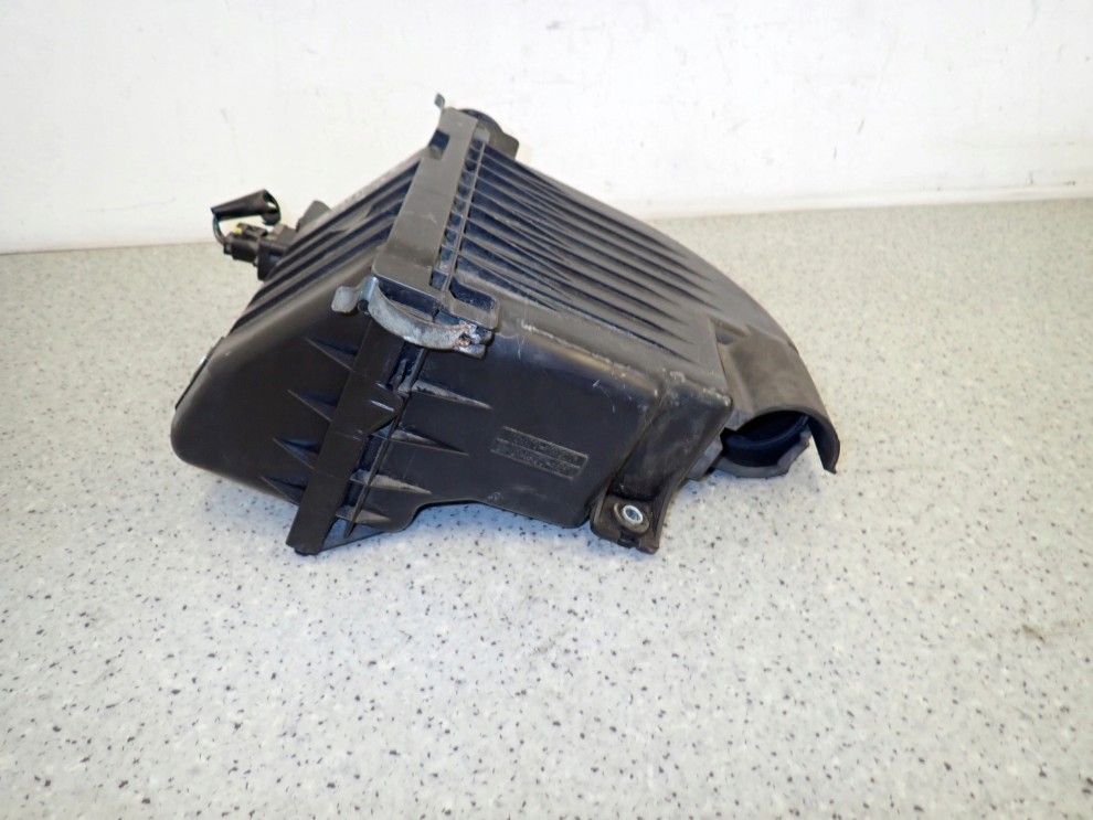 SUZUKI SPLASH 1.2i 11- OBUDOWA FILTRA POWIETRZA 3/10