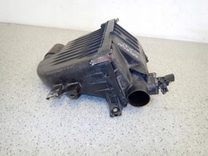 SUZUKI SPLASH 1.2i 11- OBUDOWA FILTRA POWIETRZA 6/10 MINIATURA