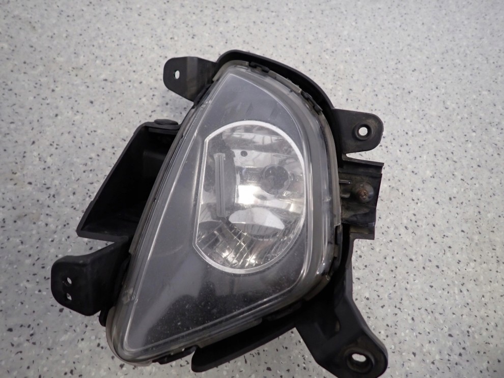 HYUNDAI i30 LIFT 09-11 HALOGEN PRZEDNI LEWY 6/9