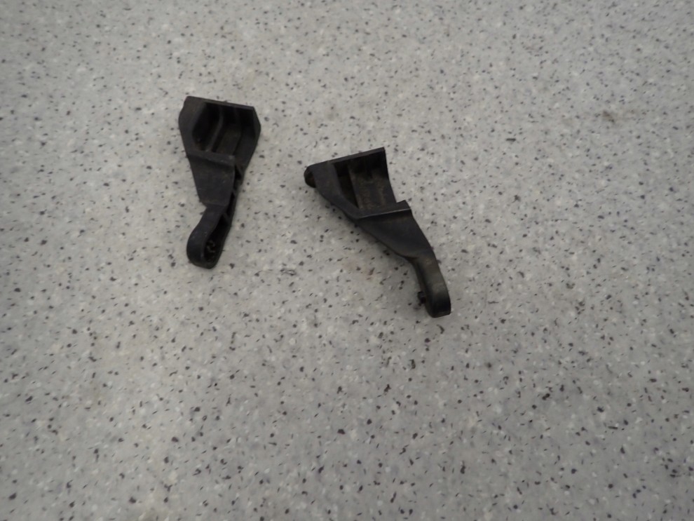 TOYOTA STARLET EP 90 96-99 WSPORNIK BŁOTNIKA PRZEDNIEGO ZDERZAKA PRZÓD 5/7