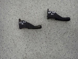 TOYOTA STARLET EP 90 96-99 WSPORNIK BŁOTNIKA PRZEDNIEGO ZDERZAKA PRZÓD 3/7 MINIATURA