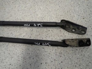 SUZUKI SX4 06-13 SIŁOWNIKI KLAPY BAGAŻNIKA 4/4 MINIATURA