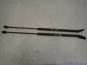 MITSUBISHI COLT 04-08 5d SIŁOWNIKI KLAPY BAGAŻNIKA