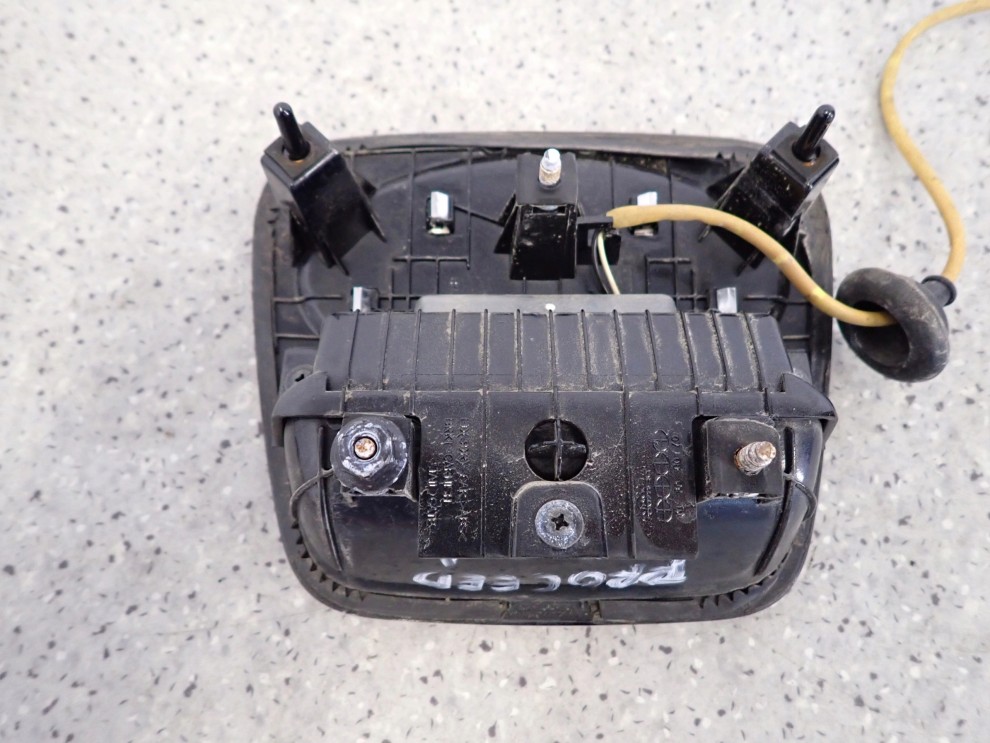 KIA PRO CEED 06-11 KLAMKA TYLNA KLAPY BAGAŻNIKA 5/5