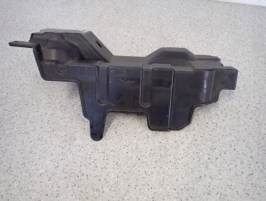 SUZUKI SPLASH 08-14 OSŁONA CHŁODNICY , KIEROWNICA POWIETRZA NA PASIE PRZEDN 4/9 MINIATURA