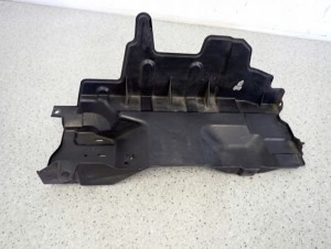 SUZUKI SPLASH 08-14 OSŁONA CHŁODNICY , KIEROWNICA POWIETRZA NA PASIE PRZEDN 6/9 MINIATURA