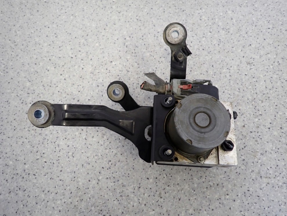 KIA VENGA 1.4 CRDI 09- POMPA ABS-u 6/7