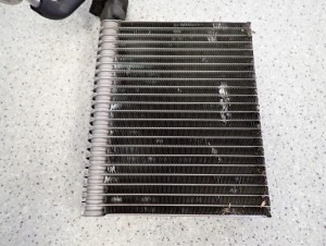 TOYOTA AYGO 05-12 PAROWNIK KLIMATYZACJI 2/5 MINIATURA