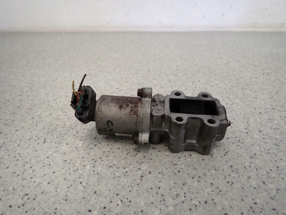 TOYOTA COROLLA VERSO 2.2 D4D 04-09 ZAWÓR EGR 1/5