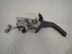 HYUNDAI IX20 09- RĘCZNY DŹWIGNIA HAMULCA RĘCZNEGO