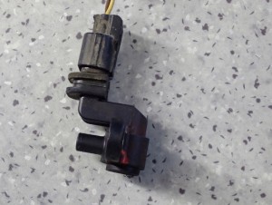 HONDA CIVIC VII GEN 01-05 1.4 1,6 CZUJNIK POŁOŻENIA WAŁU KORBOWEGO 3/4 MINIATURA