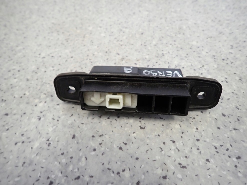 TOYOTA VERSO 09-13 SWITCH KLAMKA TYLNEJ KLAPY BAGAŻNIKA 3/3