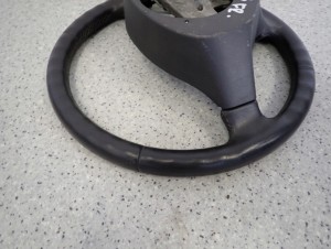 TOYOTA YARIS 03-05 FR KIEROWNICA KOŁO KIEROWNICY 8/9 MINIATURA