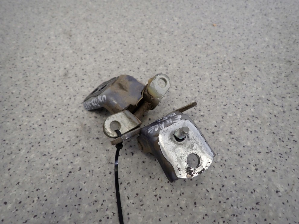 NISSAN NOTE E11 06-12 ZAWIASY DRZWI TYLNE PRAWE 2/5