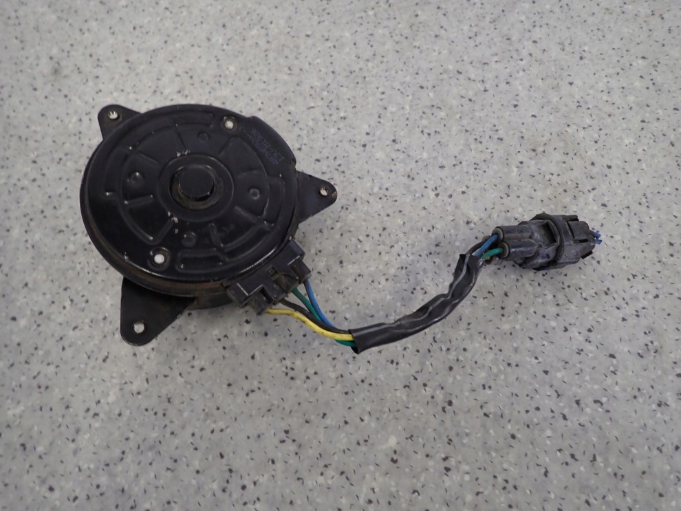 SUZUKI SWIFT 10- MK7 1.2i SILNICZEK SILNIK WENTYLATOR CHŁODNICY 4/5