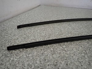 COROLLA VERSO 04-08 LISTWA DACHOWA LEWA LUB PRAWA 7/7 MINIATURA