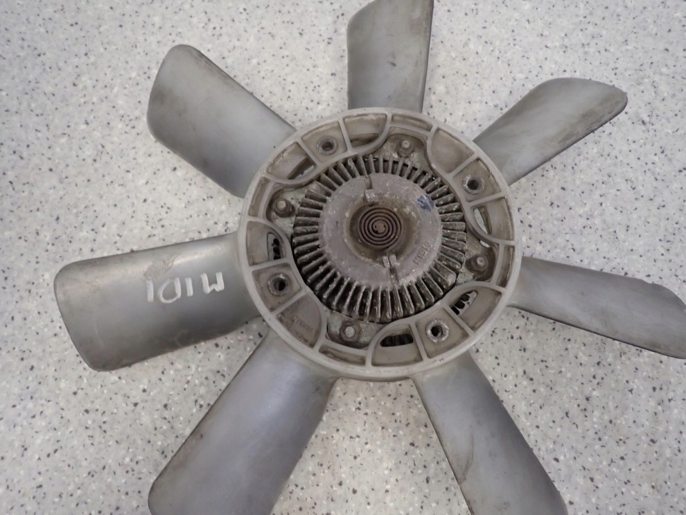 ISUZU MIDI 2.2 DIESEL 84-96 WISKOZA WENTYLATOR CHŁODNICY 2/4